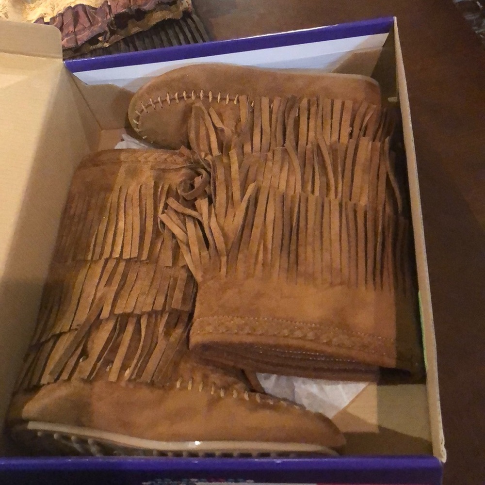 Rampage Girls fringe boots